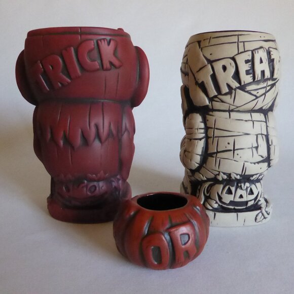 NEW 2021 TRICK OR TREAT VAMPIRE MUMMY PUMPKIN CERAMIC TIKI MUG SET + BONUS PIN - Picture 7 of 14